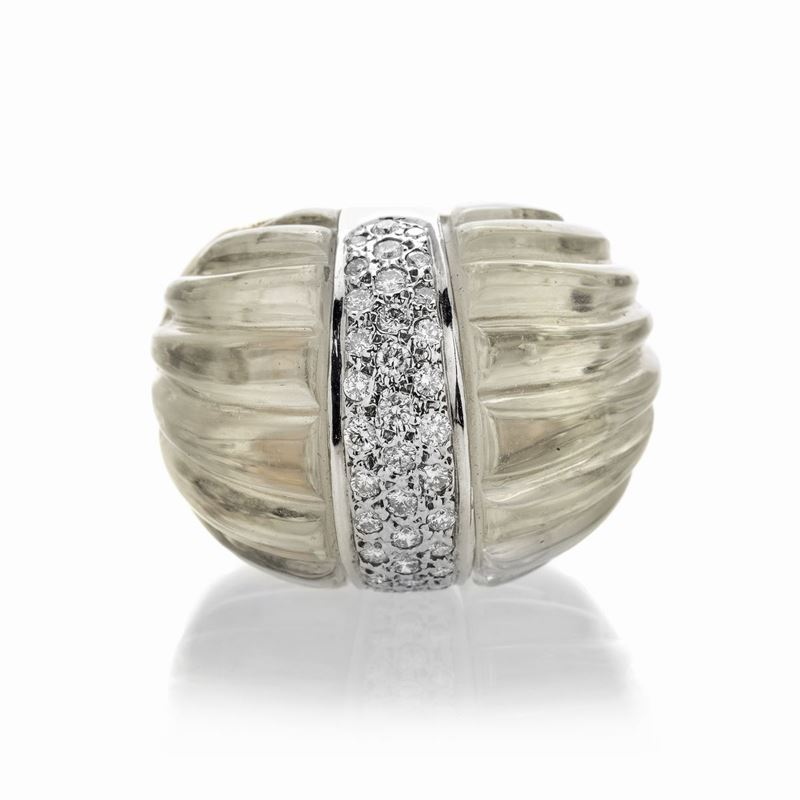 Grande Anello in Oro Giallo, Cristallo di Rocca e Diamanti