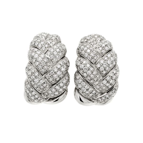 DAMIANI - Pair of earrings in white gold and diamonds Damiani
