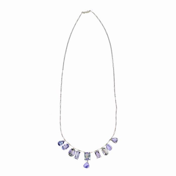 Crew neck in white gold and tanzanite