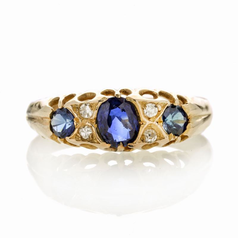 Anello in Oro Giallo, Diamanti e Zaffiri