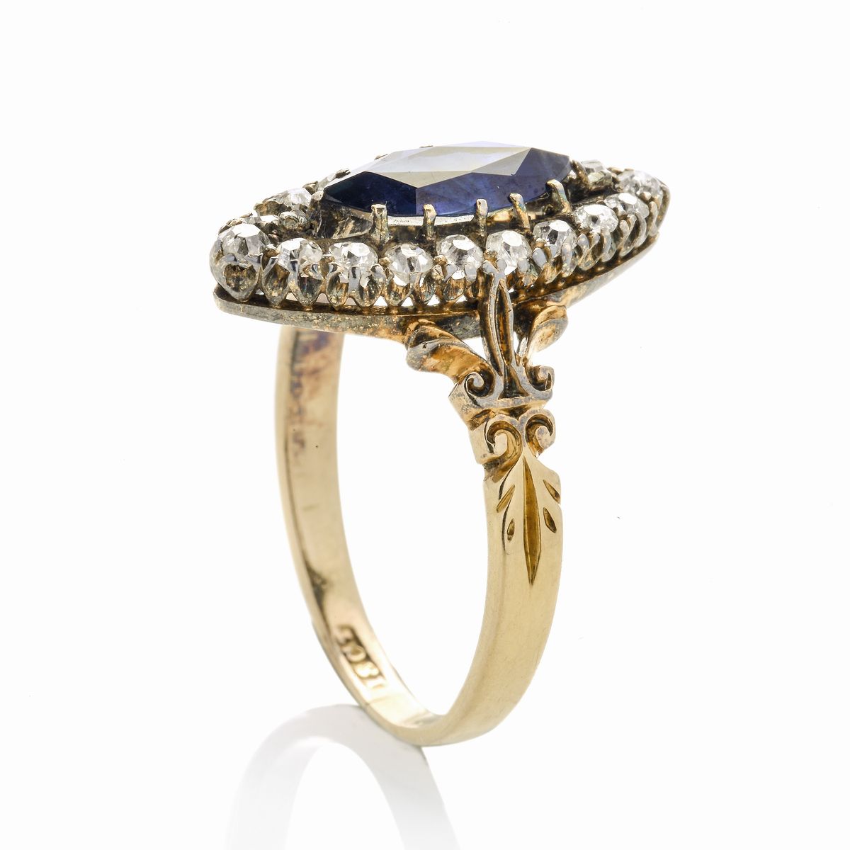 Anello in Oro Giallo, Argento, Diamanti e Zaffiro