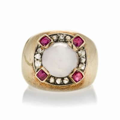 Anello da Mignolo in Oro Giallo, Diamanti, Rubini e Zaffiro Stellato