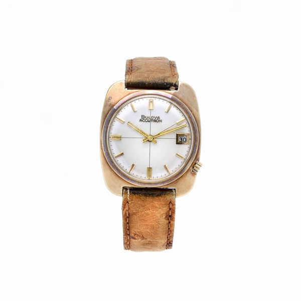 BULOVA - Wristwatch in yellow gold Bulova Accutron