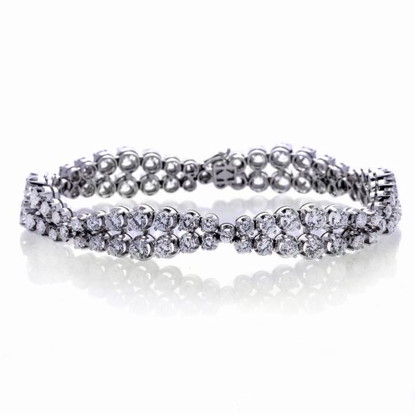 Bracelet in white gold and diamonds