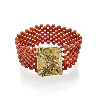 Bracciale in Oro Giallo e Corallo Rosso Germano