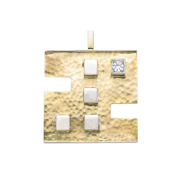 Yellow gold brooch and diamond Mariella Forlivesi