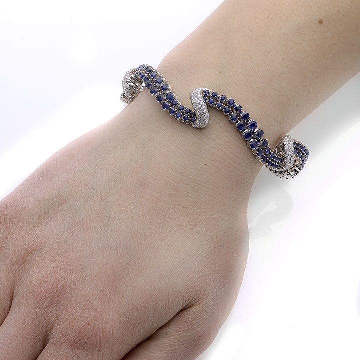 Bracciale in Oro Bianco, Diamanti e Zaffiri