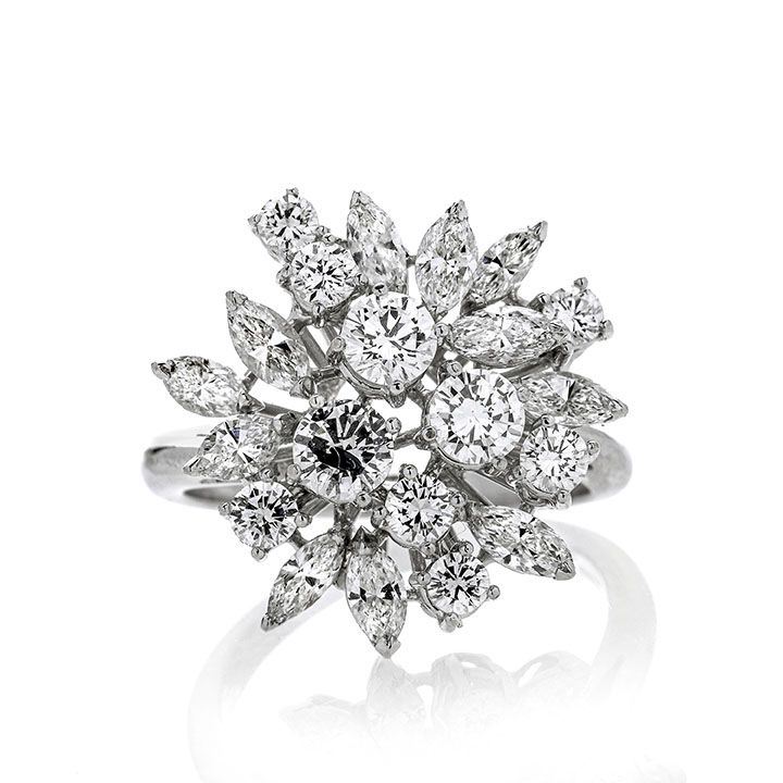 Anello in oro bianco e diamanti