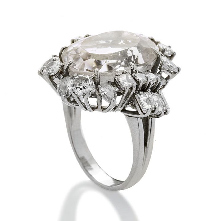 Grande Anello in Oro Bianco, Diamanti e Pietra Rosa