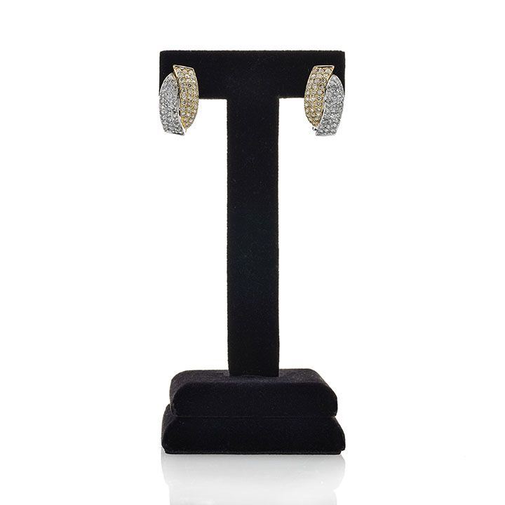 Paio di orecchini a clips in oro giallo, oro bianco e diamanti