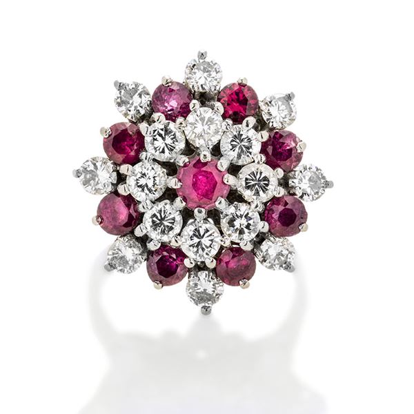Cocktail ring in white gold, diamonds and red stones