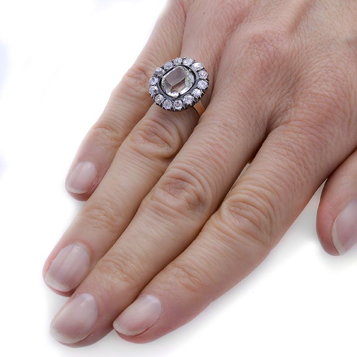 Anello a margherita in oro a basso titolo, argento, acquamarina e diamanti