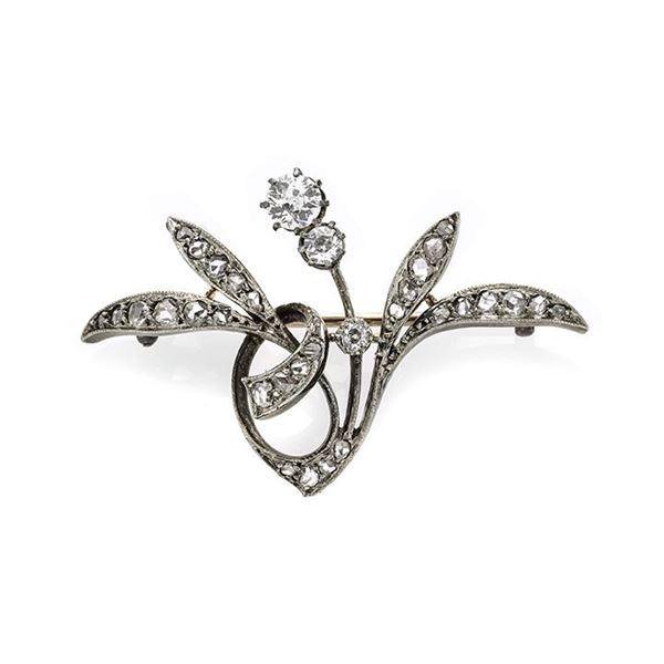 Brooch in low title gold, silver and diamonds