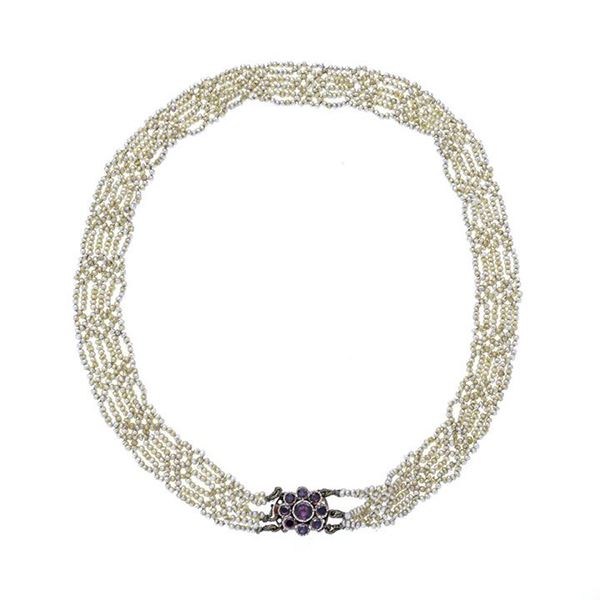 Choker in micro-pearls, low-titre gold and garnets