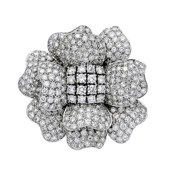 Large flower clip in white gold and diamonds