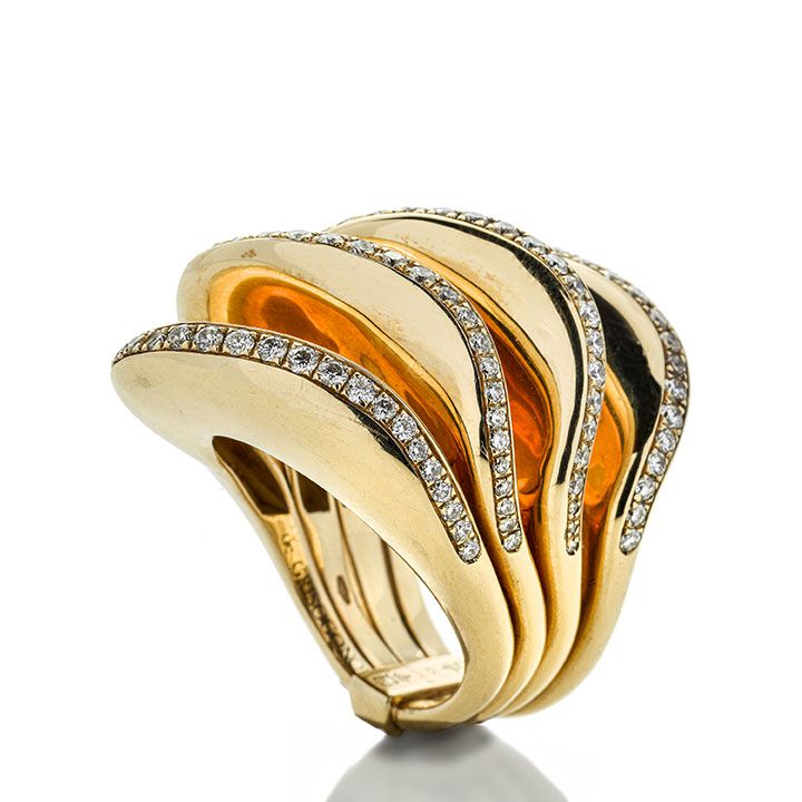 Grande Anello in Oro Giallo e Diamanti Collezione Onde De Grisogono