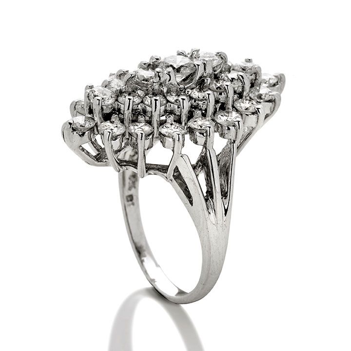 Anello in Oro Bianco e Diamanti