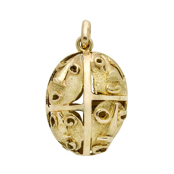 OROPA DI VALERIO PASSERINI - Oval pendent with masks in yellow gold