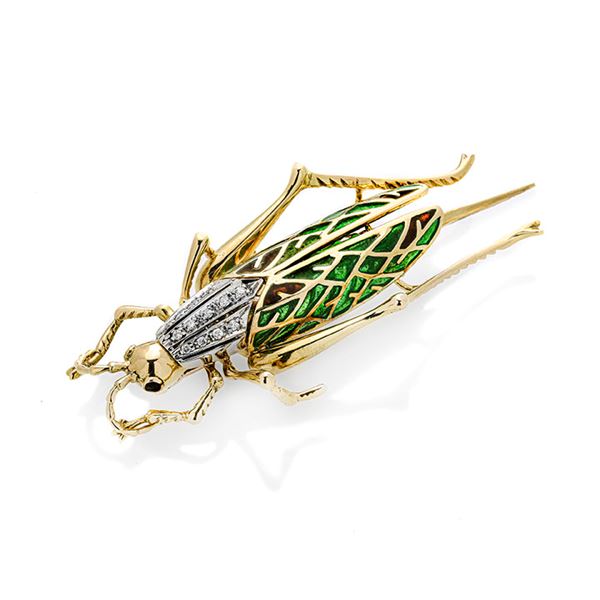 Grasshopper brooch in yellow gold, colored enamels and diamonds