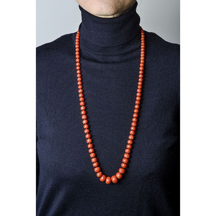Lunga Collana in Corallo Rosso e Oro Giallo