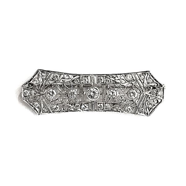 Bar brooch in white gold and diamonds