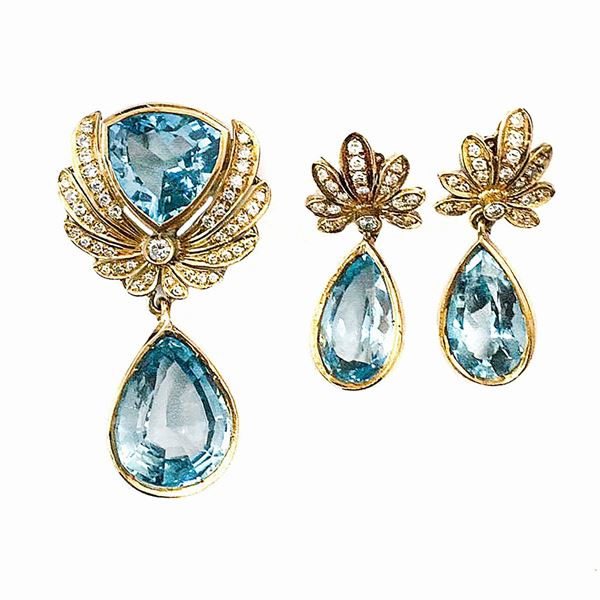 Parure in yellow gold, diamonds and blue quartz
