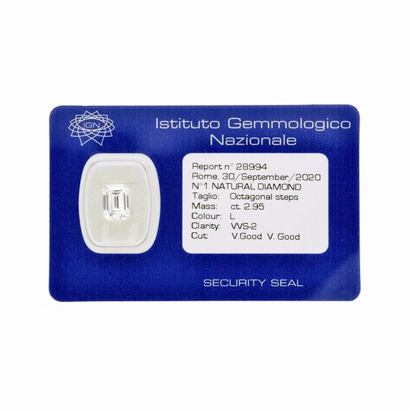 Steps octagonal cut diamond for ct 2.95