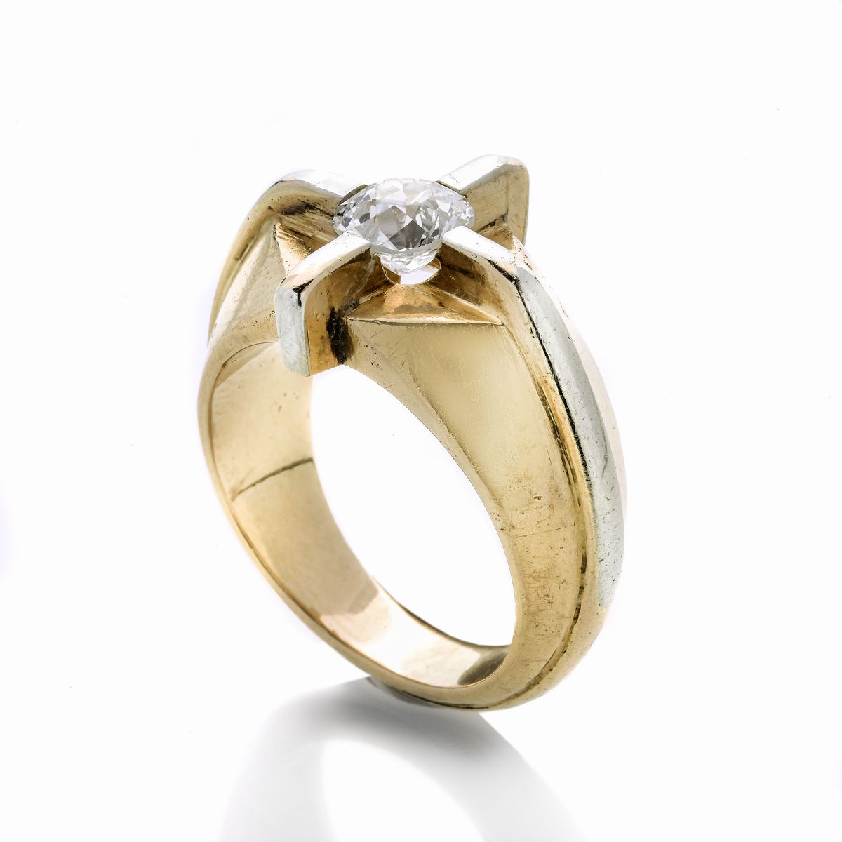 Anello da uomo in oro giallo, oro bianco e diamante