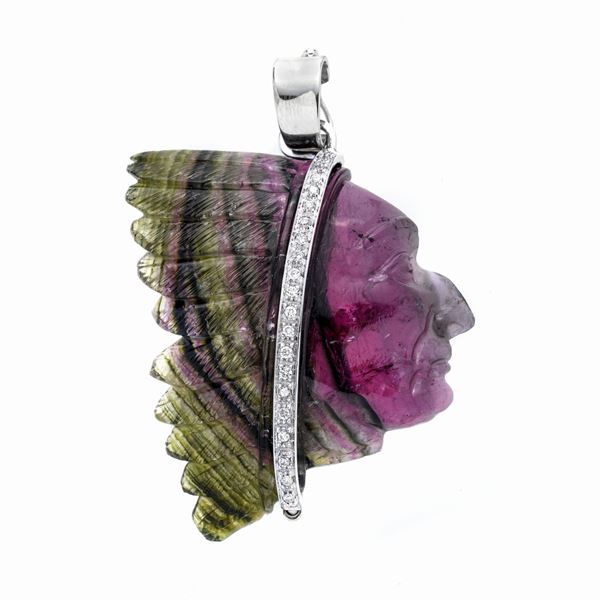 Pendant in tourmaline, white gold and diamonds