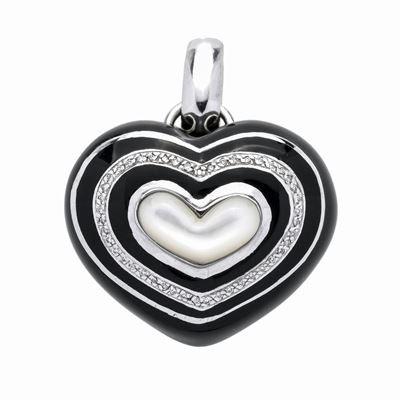 Pendente Cuore in Oro Bianco, Smalto Nero, Madreperla e Diamanti