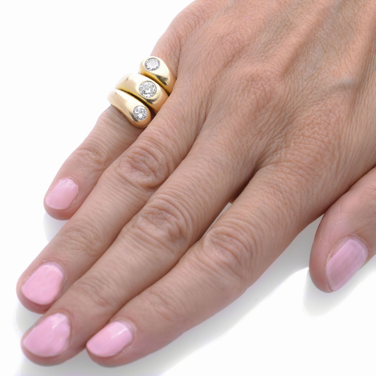Anello in Oro Giallo e Diamanti