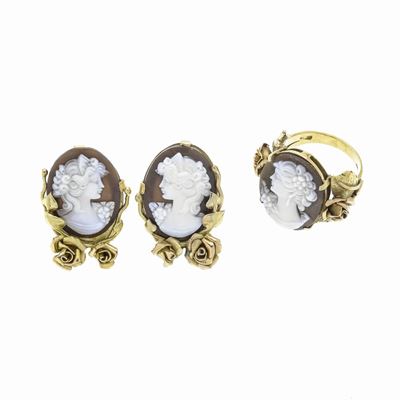 Parure in Oro Giallo e Cammei con Profili Femminili Oropa