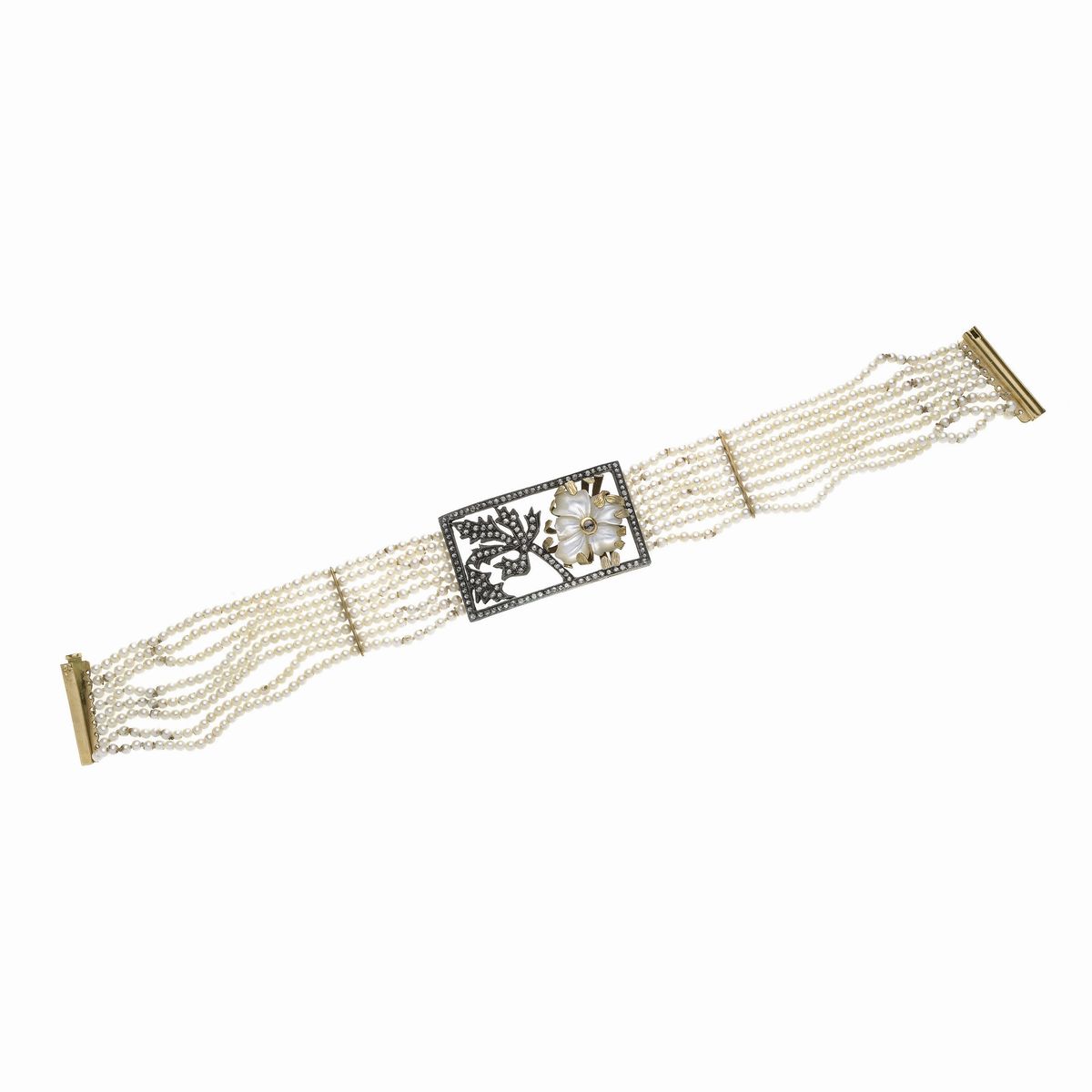 Choker in oro giallo, argento, perle coltivate, madreperla e diamanti Oropa