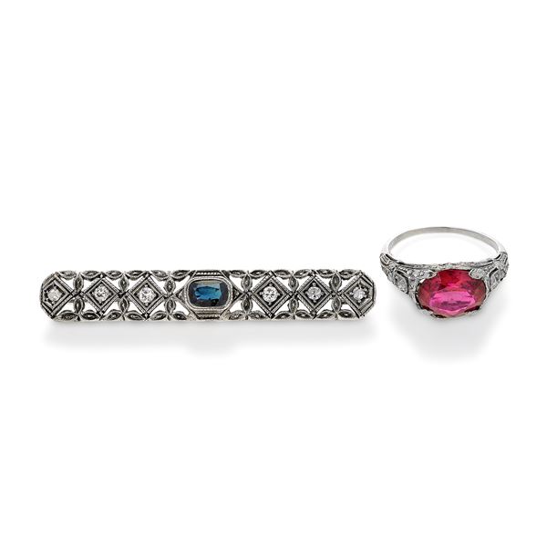 bar brooch and ring in white gold, platinum, diamonds and red glass paste