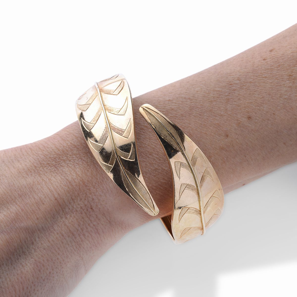 Bracciale rigido in oro giallo