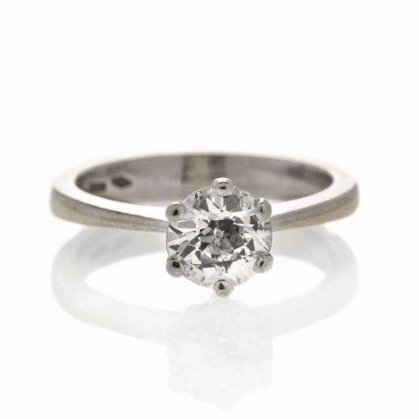 Solitaire ring in white gold and diamond