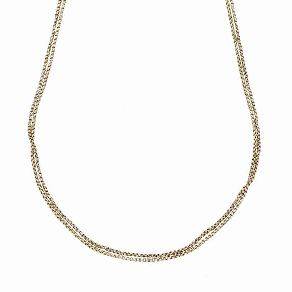 Long Manin chain in 22 kt gold and 14 kt gold