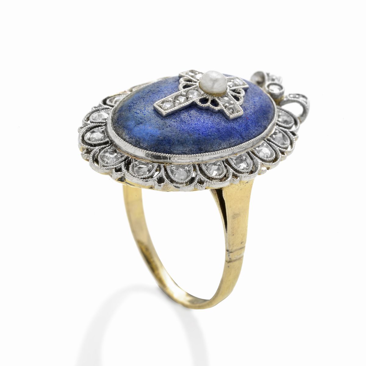 Anello religioso in oro a basso titolo, argento, diamanti, lapislazzulo e microperle