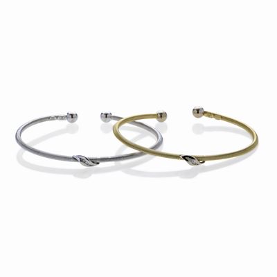 Coppia di Bracciali Rigidi in Oro Giallo, Oro Bianco e Diamanti