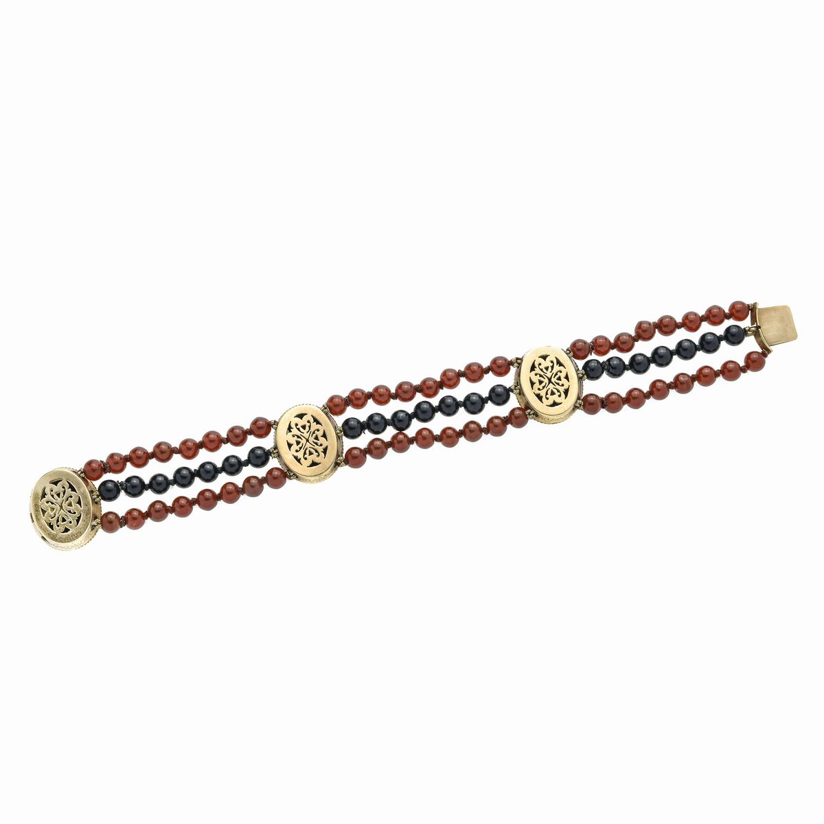 Bracciale in oro giallo, corniola, onice e micromosaico