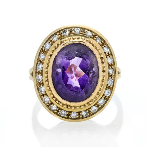 Ring in yellow gold, diamonds and amethyst