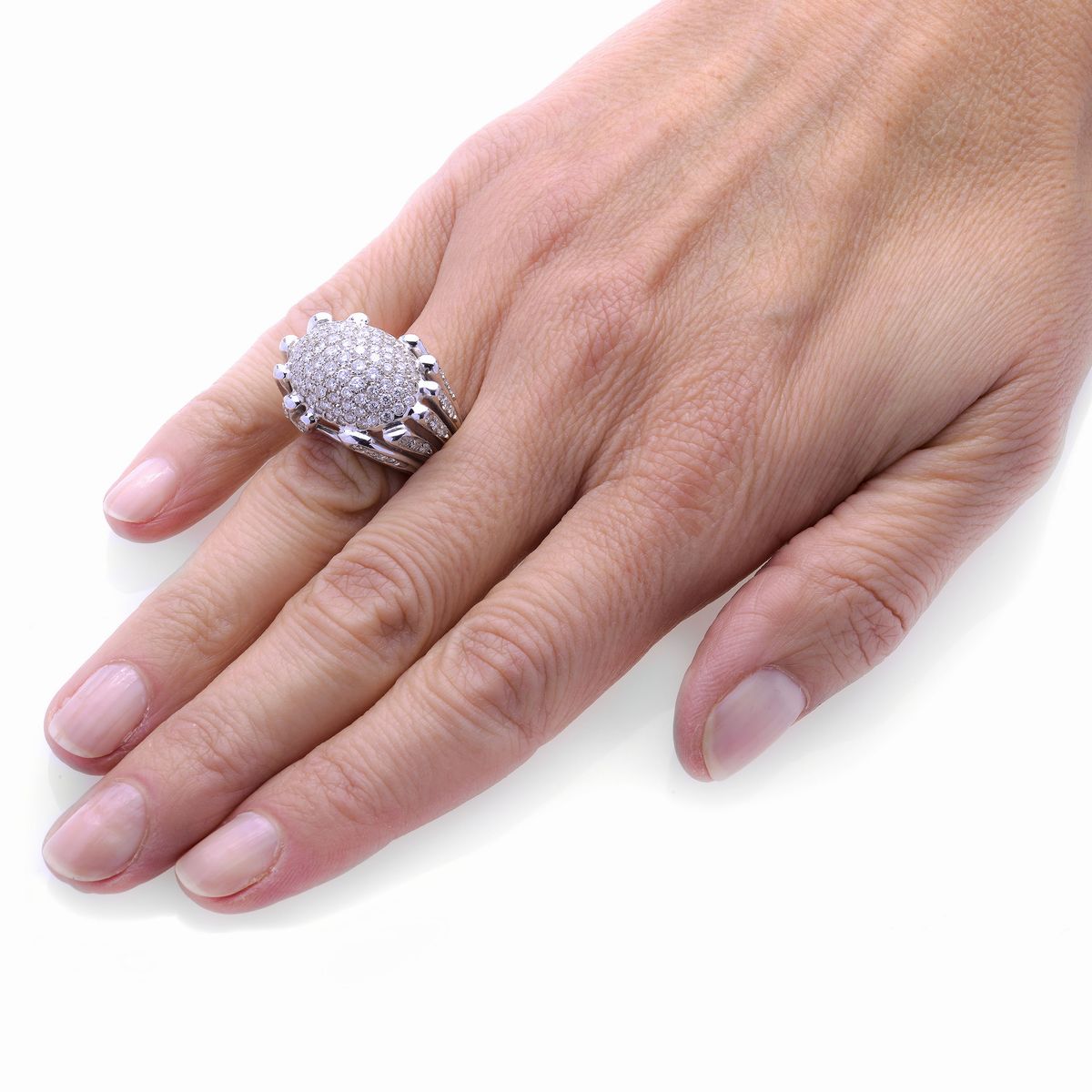 Grande Anello in Oro Bianco e Diamanti