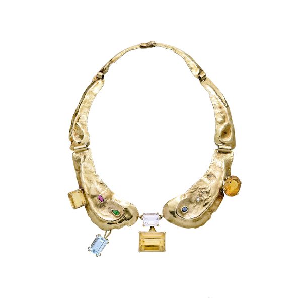 Necklace in yellow gold, rubies, emeralds, diamonds, citrine quartz and aquamarine