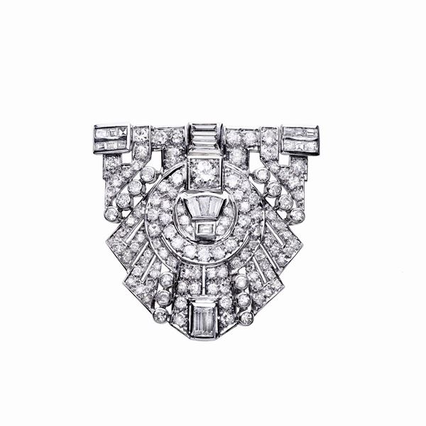 Clip  - Auction Jewelry of the Twentieth Century and Watches - Curio - Casa d'aste in Firenze