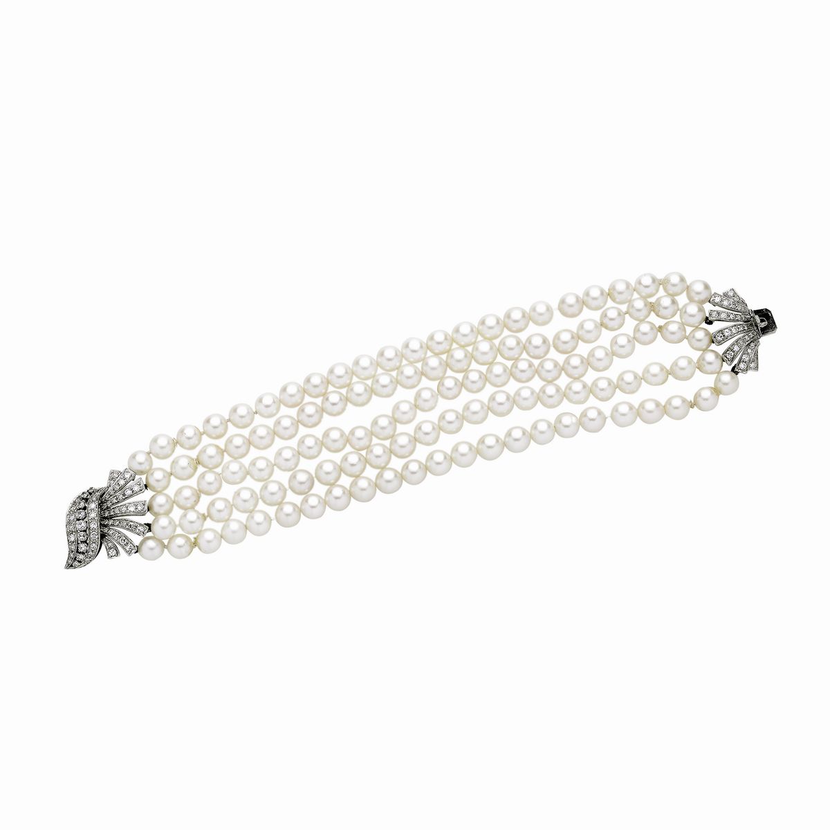 Bracciale in perle coltivate, oro bianco e diamanti