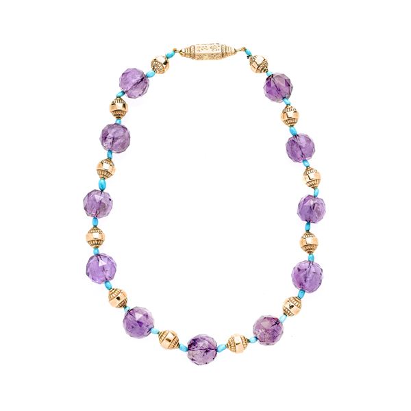 Necklace in low title gold, turquoise and amethyst
