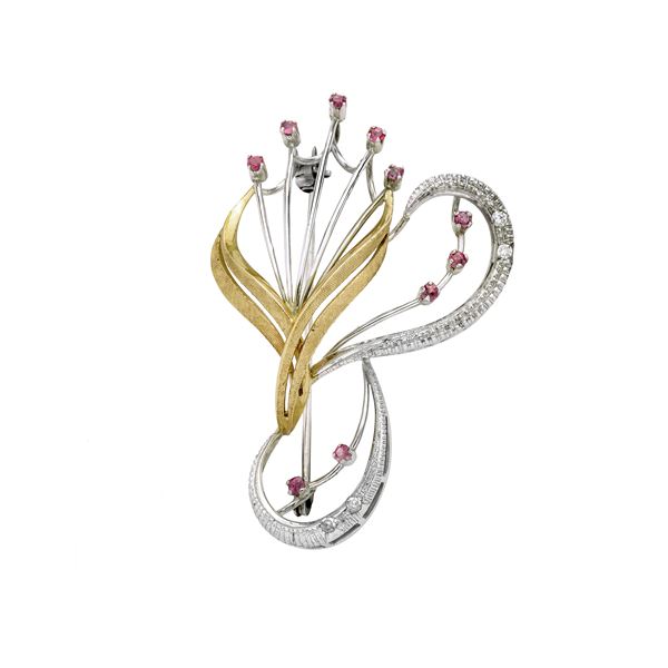 Floral brooch in white gold, yellow gold, diamonds and rubies