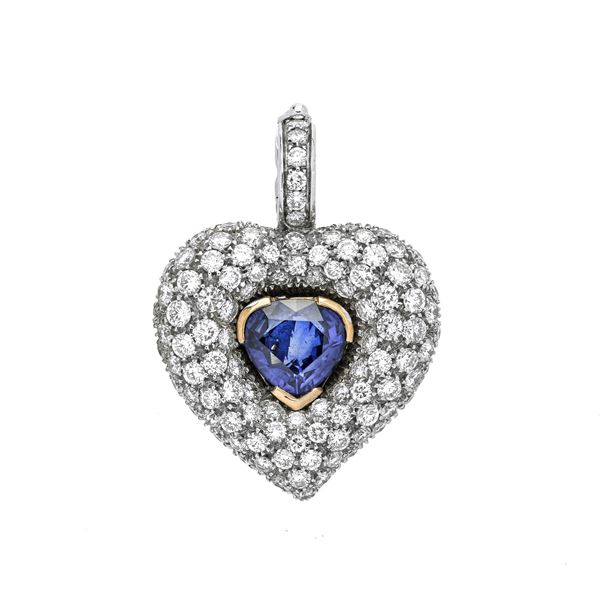Heart pendant in white gold, yellow gold, diamonds and sapphire