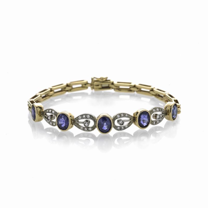 Bracciale in oro giallo, diamanti e zaffiri