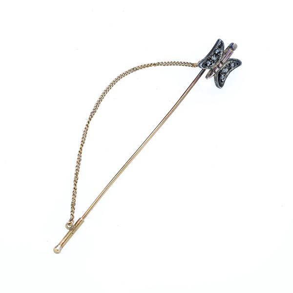 Tie pin in yellow gold, silver and diamonds